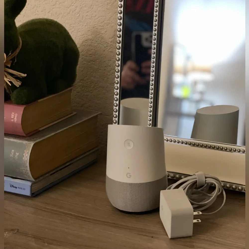 Home Smart Speaker & Google Assistant